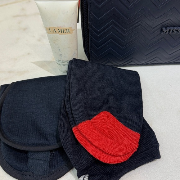 Missoni Dark Blue First Class Amenity Kit/ cosmetic Bag W/ Dior, La mer etc - Picture 3 of 7